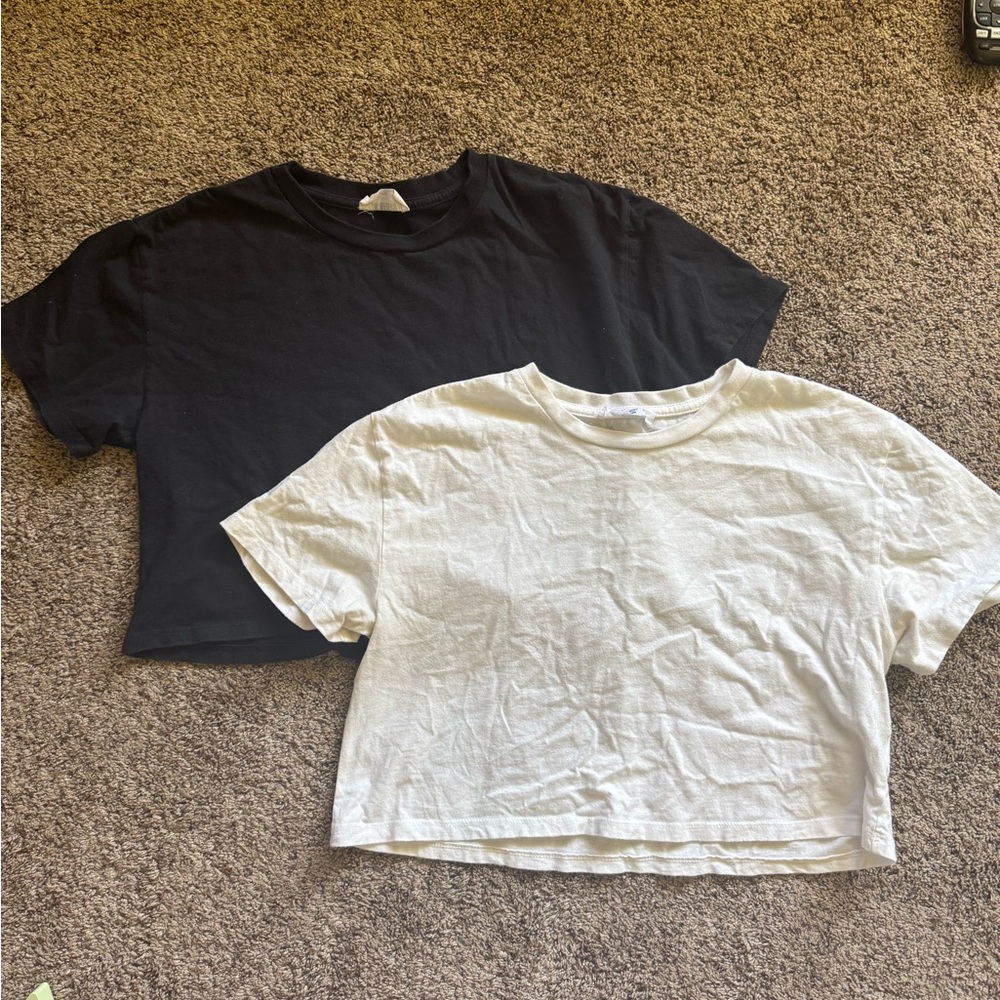 Set of Two - Double Zero Crop Tees